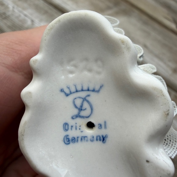 Dresden porcelain lace Spanish/carmen dancer vintage - Picture 8 of 14